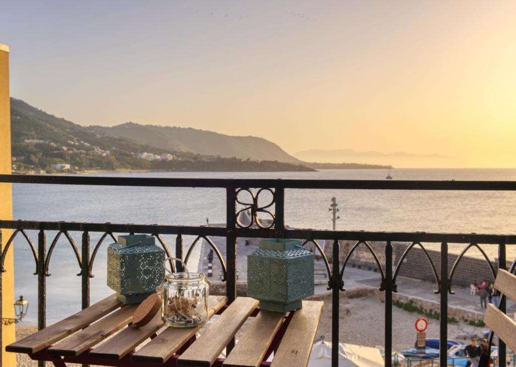 체팔루 Devalu Casa Del Mare 아파트 외부 사진